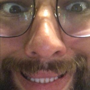 Meet your Posher, Jonathan